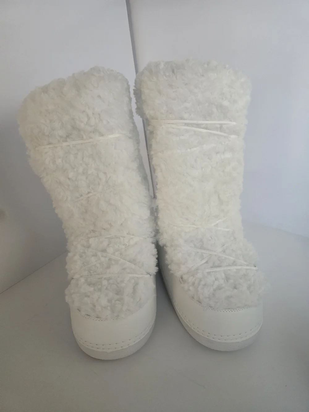 White Faux-Fur Winter Boots - Women's Cozy Snow Boot